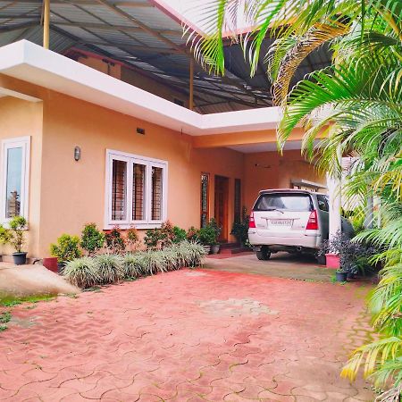 Holidayincoorg Orchid Villa Madikeri Exterior foto